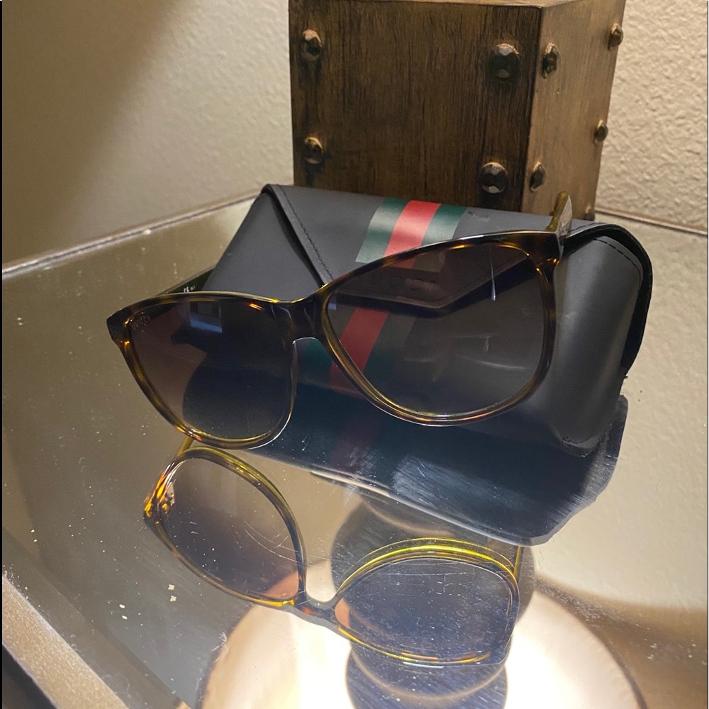 Gucci sunglasses